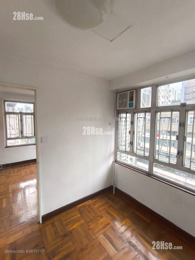 Fok Ying Building Sell 2 Bedrooms