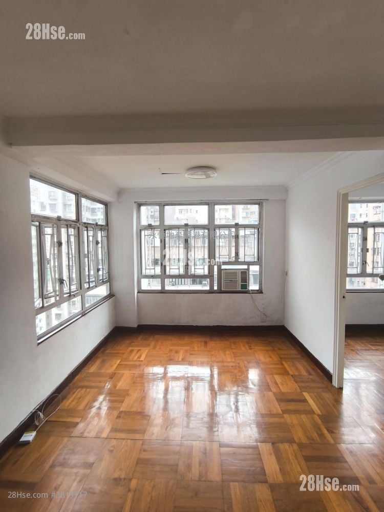 Fok Ying Building Sell 2 Bedrooms