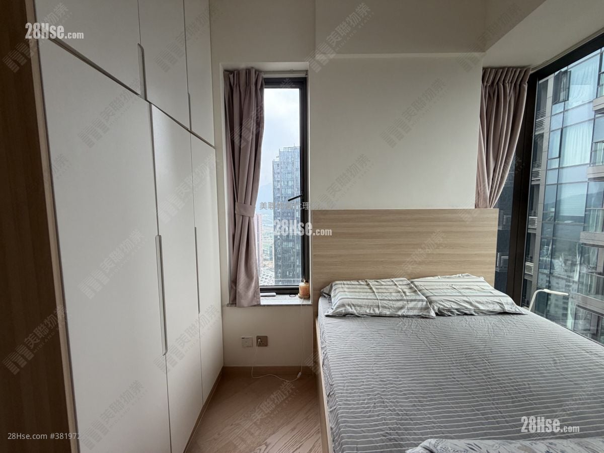 The Arles Sell 3 Bedrooms , 1 Bathroom 676 ft²