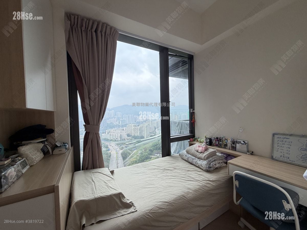 The Arles Sell 3 Bedrooms , 1 Bathroom 676 ft²