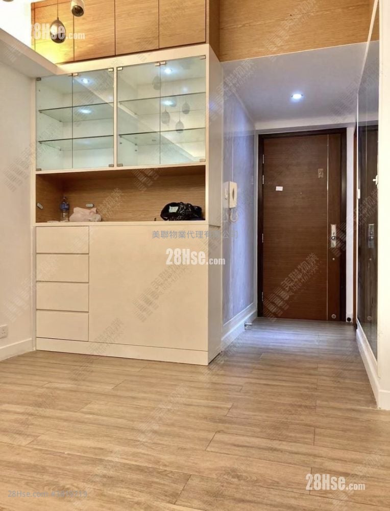 Noble Hill Sell 2 Bedrooms 509 ft²