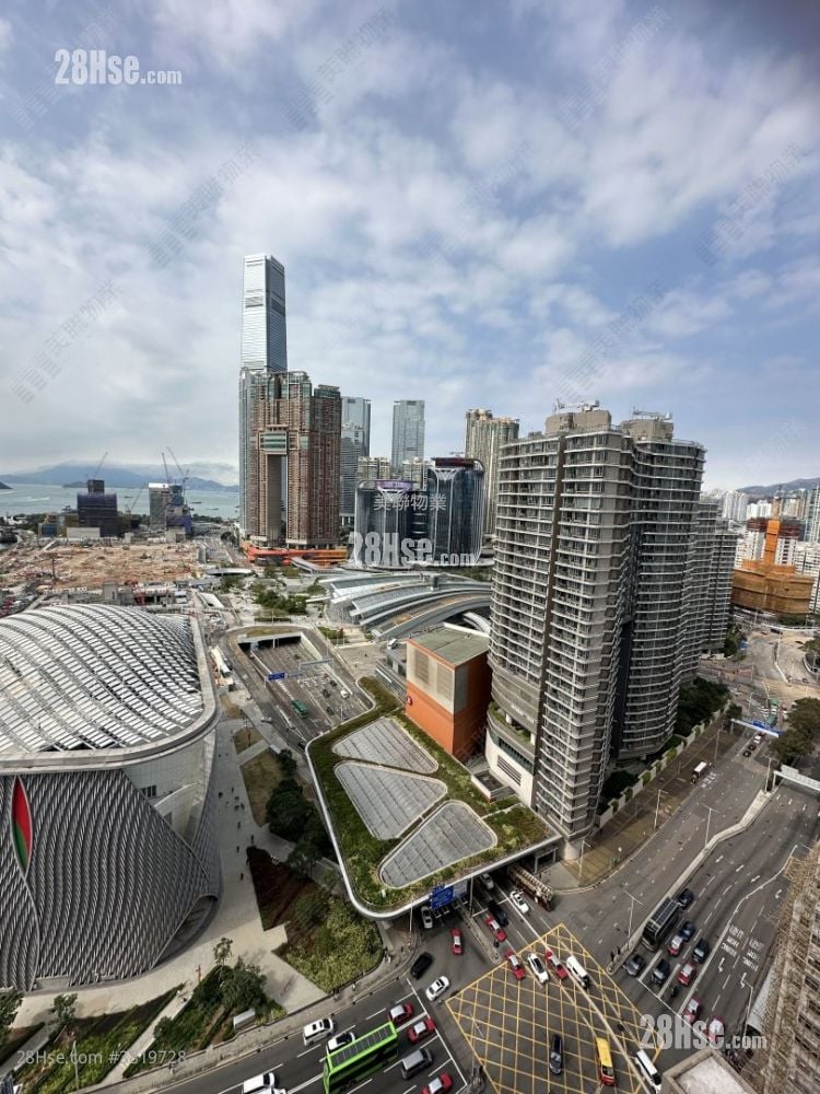 港景峰 租盘 538 平方尺