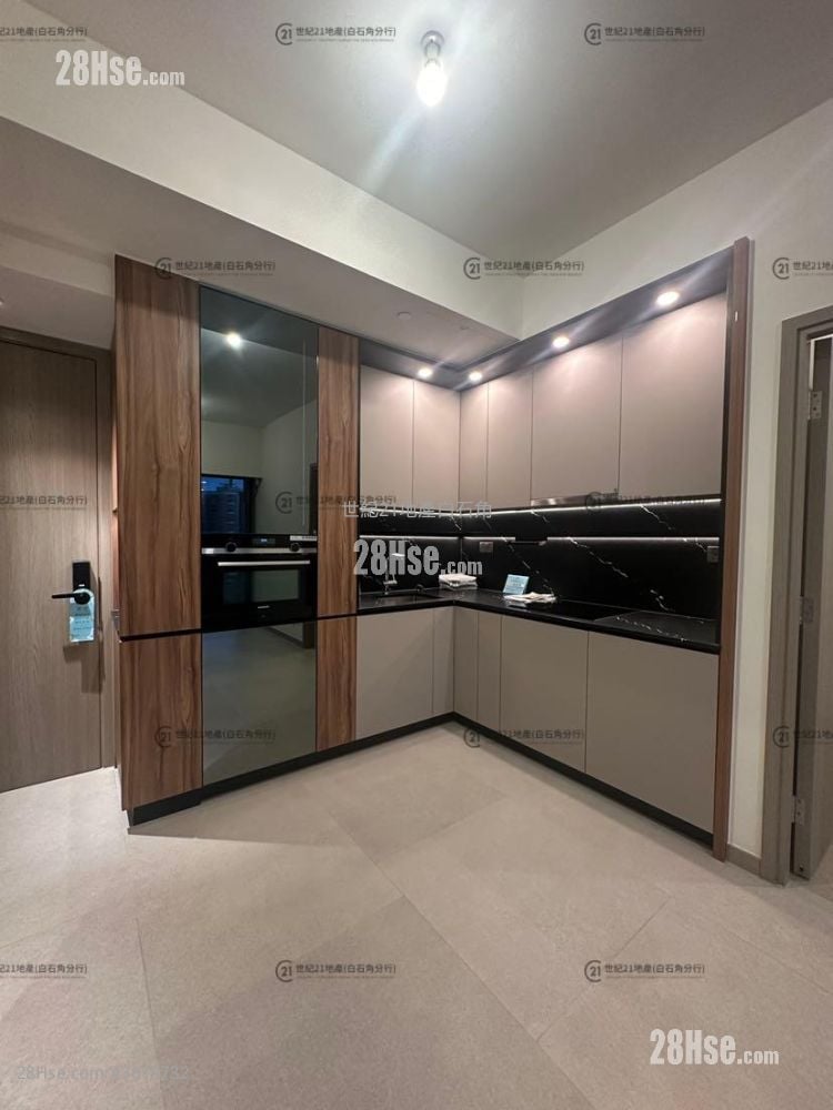 Silicon Hill Rental 2 Bedrooms , 1 Bathroom 407 ft²