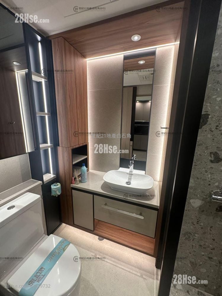 Silicon Hill Rental 2 Bedrooms , 1 Bathroom 407 ft²