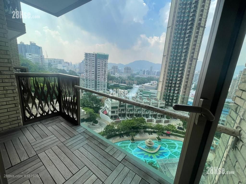 半山壹號 售盤 3 房 , 2 浴室 1,252 平方呎