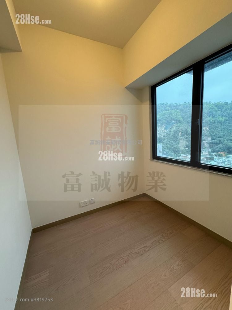 蔚藍東岸 租盤 2 房 , 1 浴室 512 平方呎