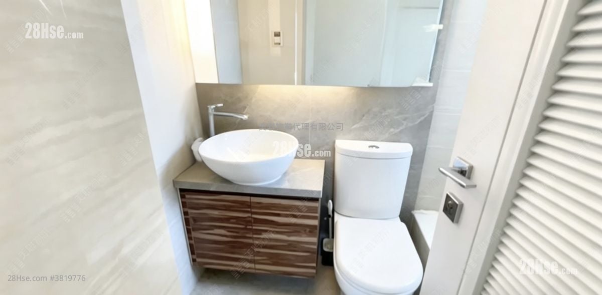 一號西九龍 售盤 2 房 , 1 浴室 521 平方呎