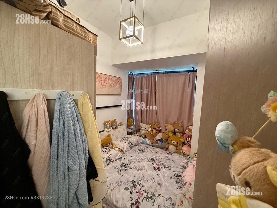 Double Cove Sell 2 Bedrooms , 1 Bathroom 497 ft²