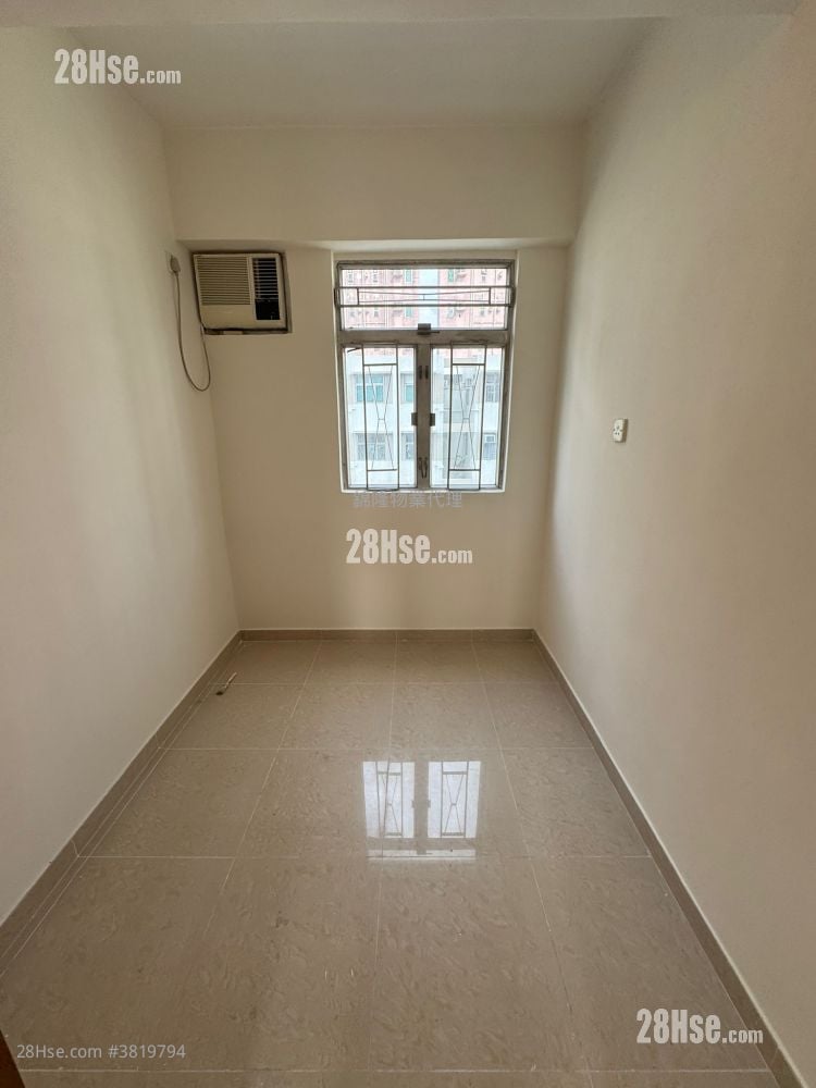 明月大厦 售盘 2 房 , 1 浴室 302 平方尺