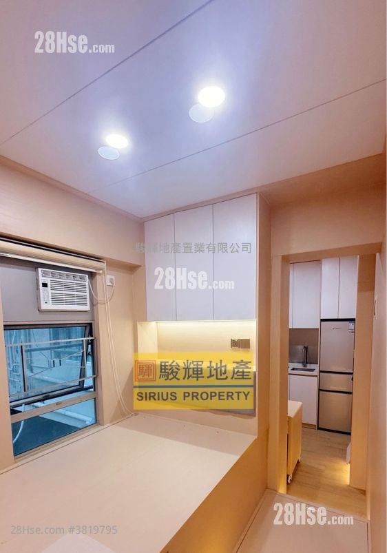 富威花园 租盘 200 平方尺