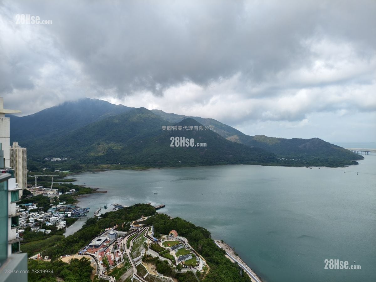 东堤湾畔 售盘 4 房 , 2 浴室 1,259 平方尺