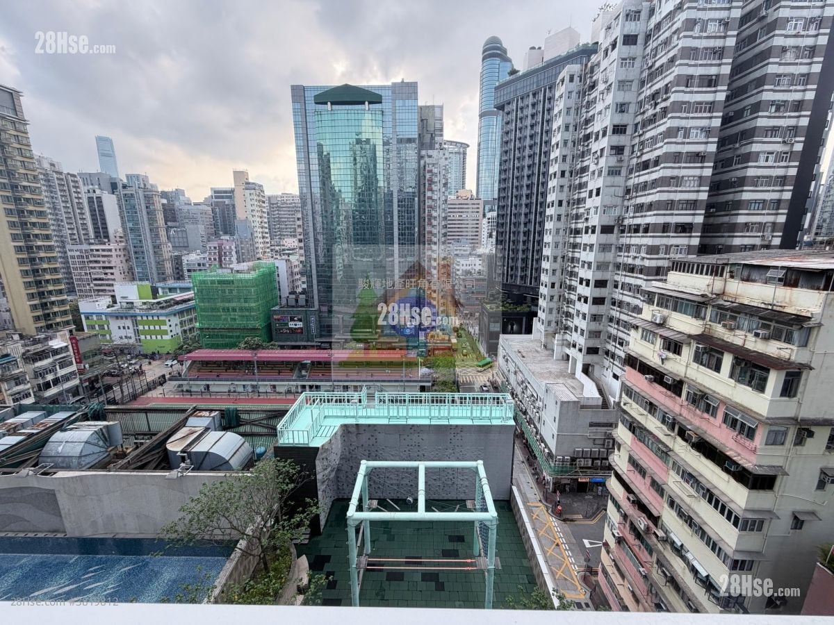 Macpherson Place Rental 2 Bedrooms , 1 Bathroom 561 ft²