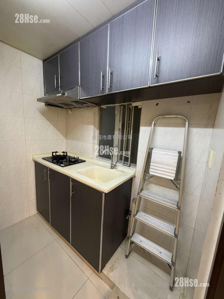 Chinese Mansion Rental 2 Bedrooms , 1 Bathroom 372 ft²
