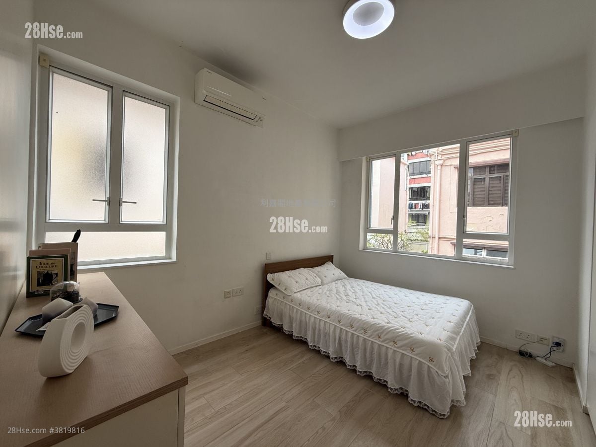 Sau Lai Garden Sell 5+ Bedrooms 2,655 ft²