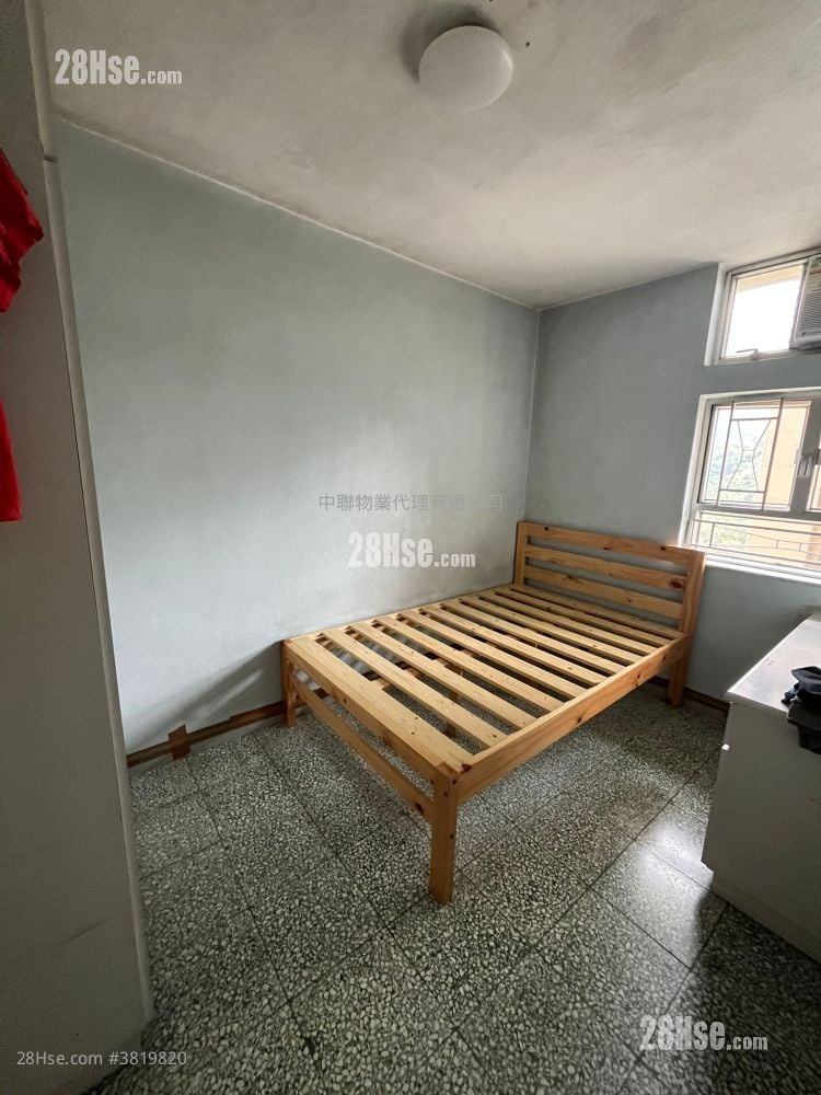 Ka Tin Court Sell 2 Bedrooms , 1 Bathroom