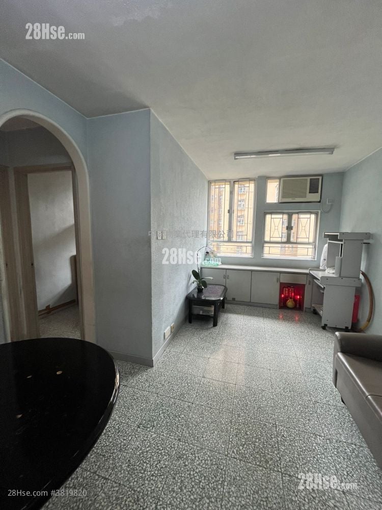 Ka Tin Court Sell 2 Bedrooms , 1 Bathroom