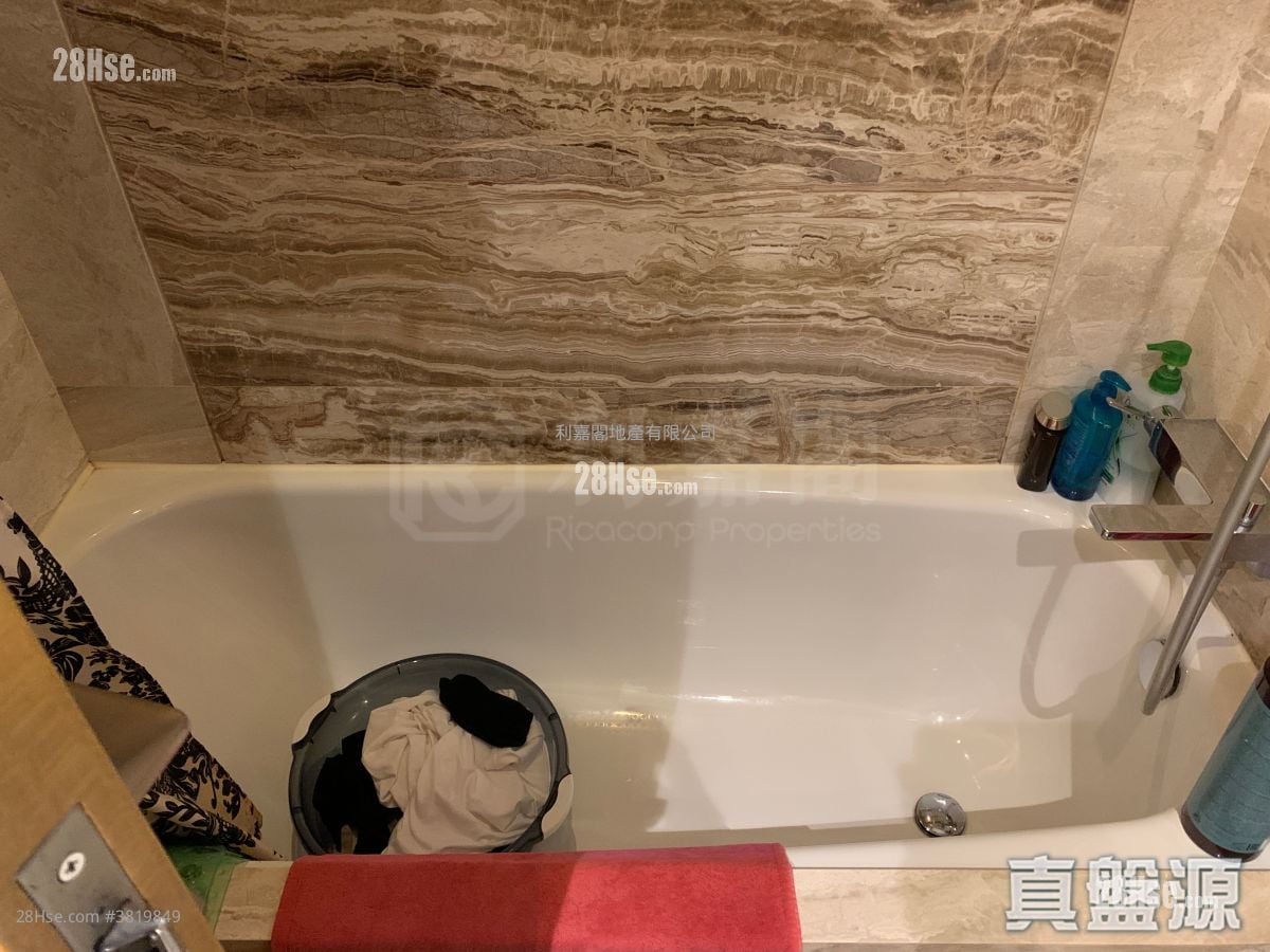 Grand Austin Sell 4 Bedrooms , 3 Bathrooms 1,505 ft²