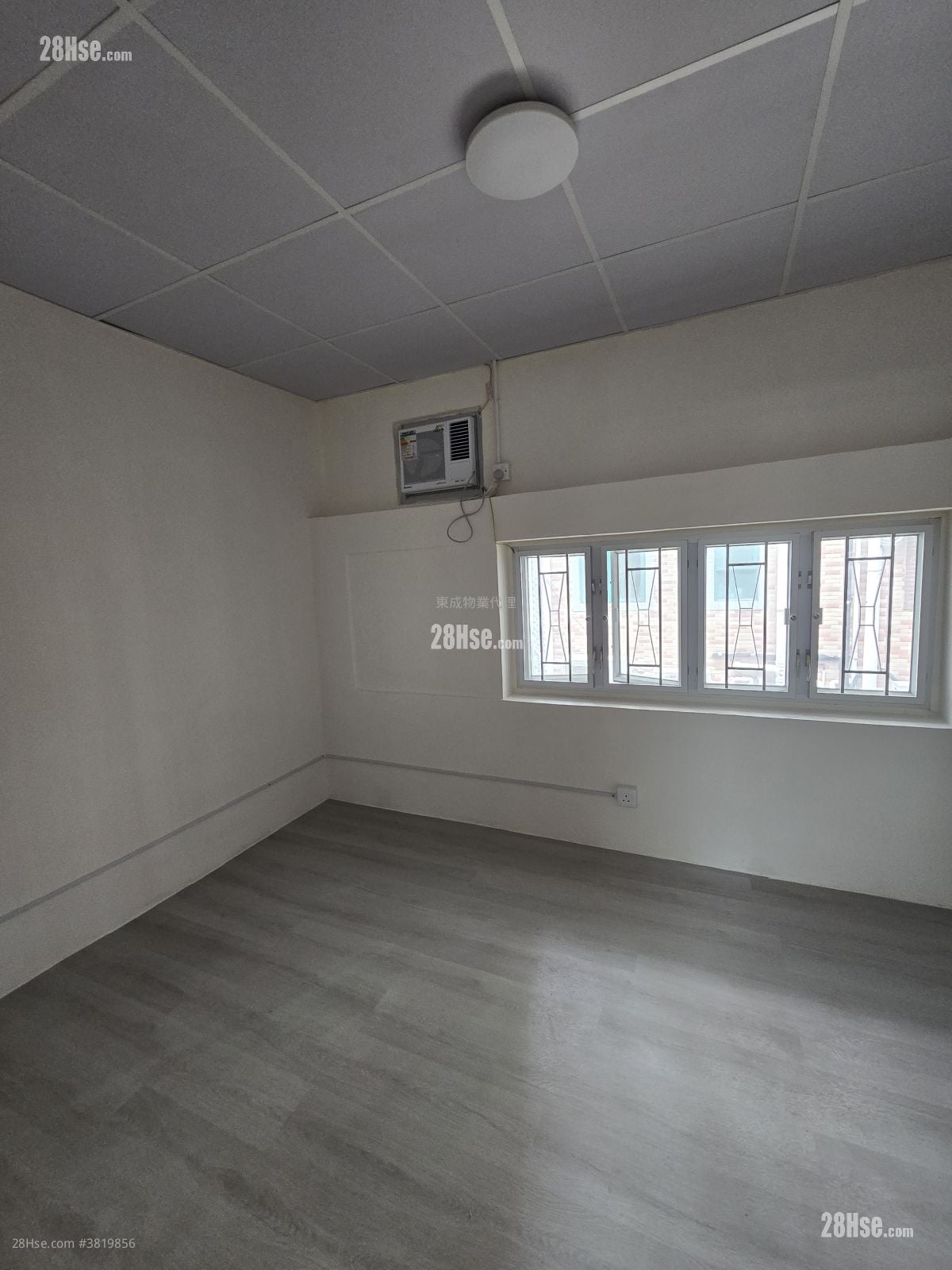 Village Rental 1 Bedroom , 1 Bathroom 300 ft²