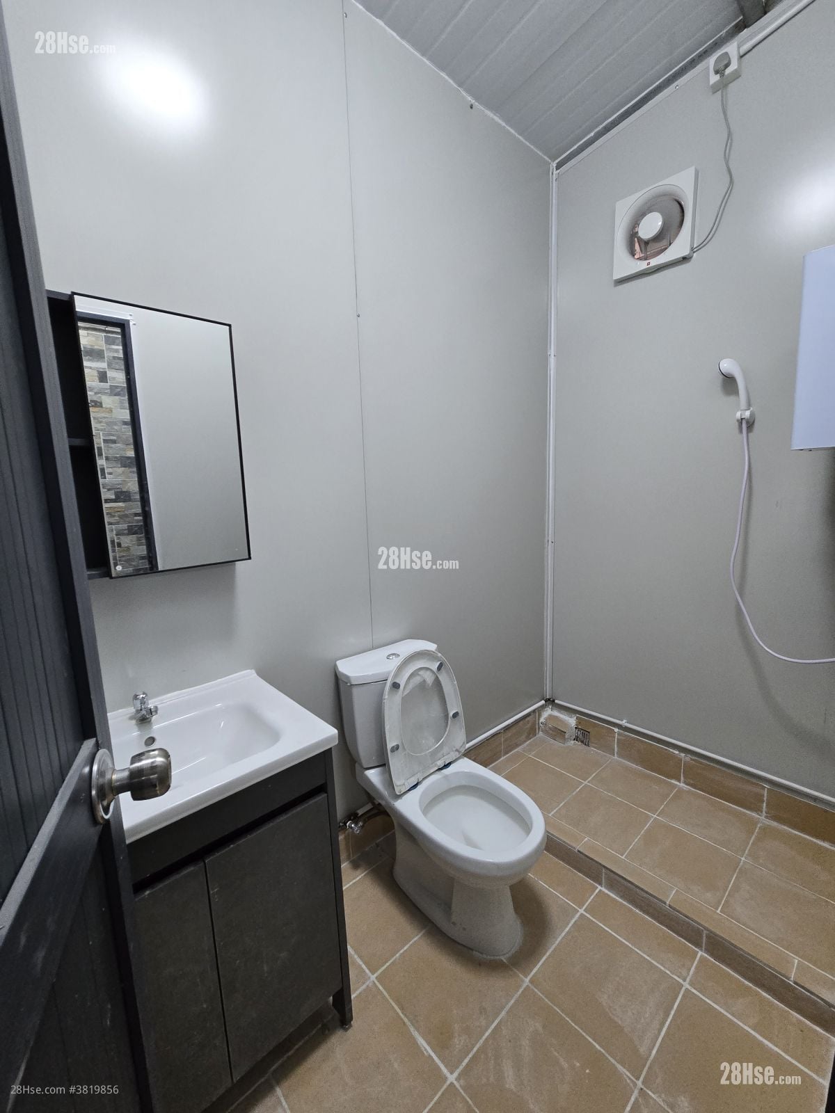 Village Rental 1 Bedroom , 1 Bathroom 300 ft²