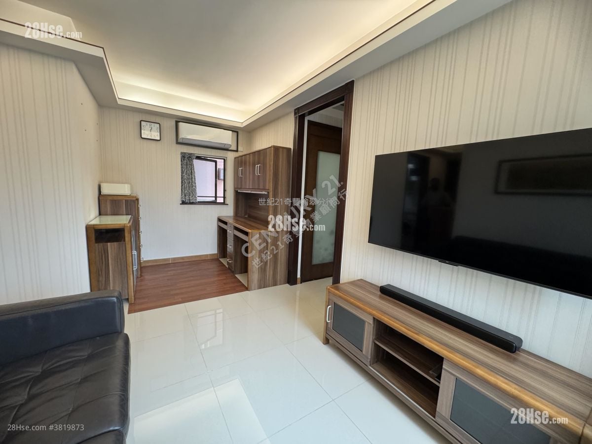 Prima Villa Sell 2 Bedrooms , 1 Bathroom 419 ft²
