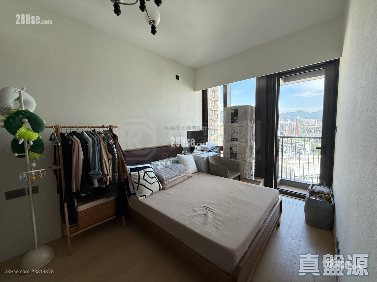 皓畋 售盤 3 房 , 2 浴室 907 平方呎