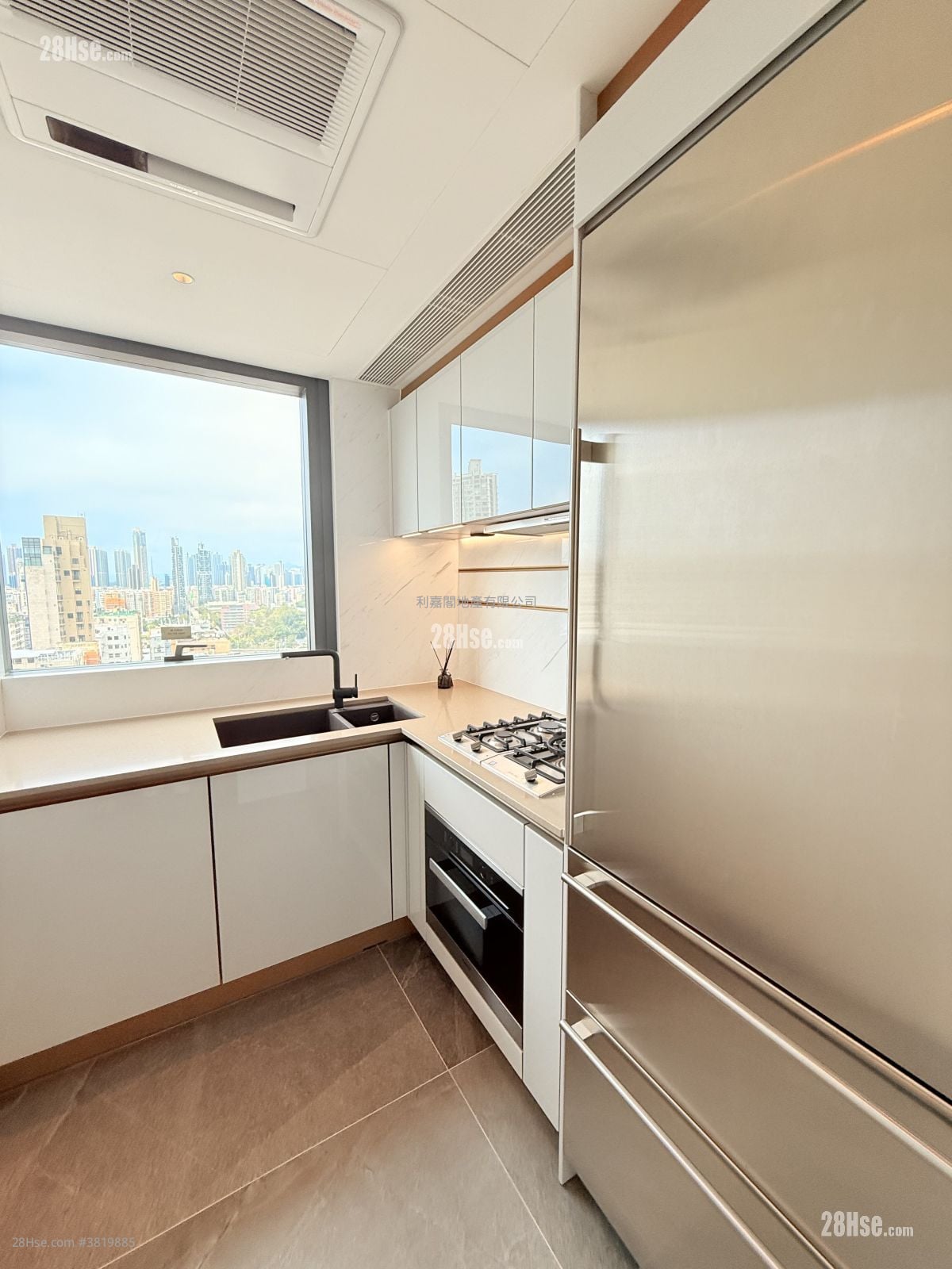 皓畋 售盤 3 房 , 1 浴室 679 平方呎