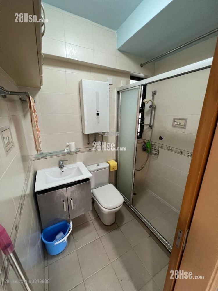 大興花園 租盤 2 房 , 1 浴室 394 平方呎