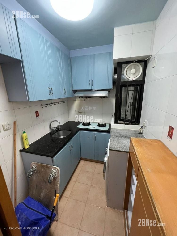 大興花園 租盤 2 房 , 1 浴室 394 平方呎