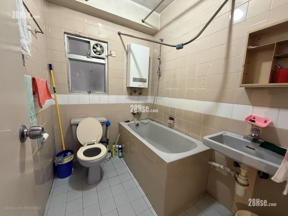 偉景花園 售盤 2 房 550 平方呎