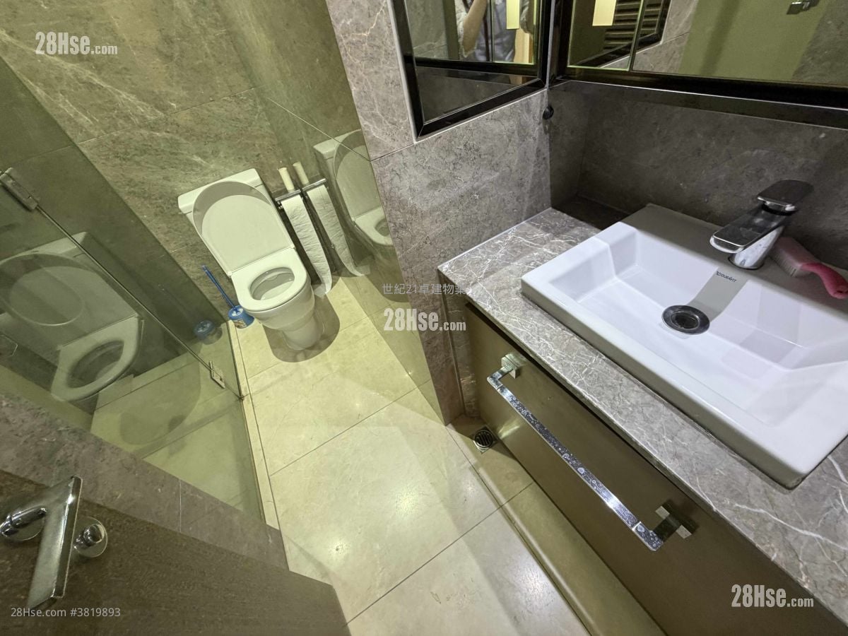 The Austin Rental 418 ft²