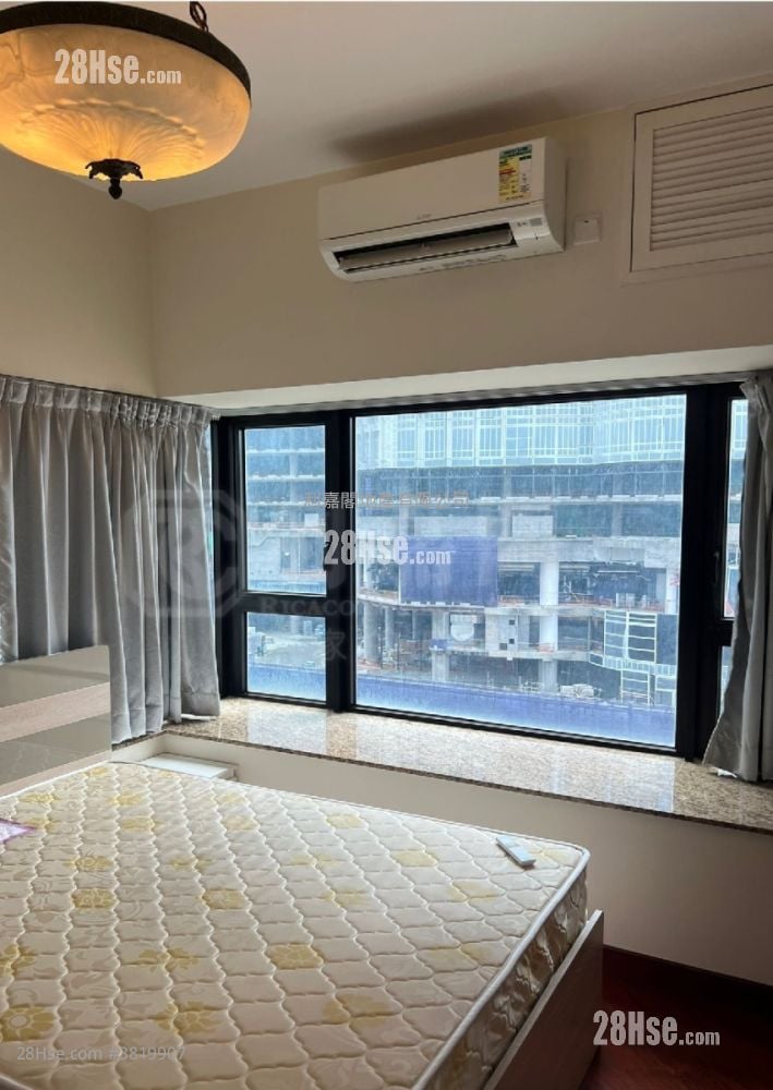 The Arch Sell 3 Bedrooms , 3 Bathrooms 867 ft²