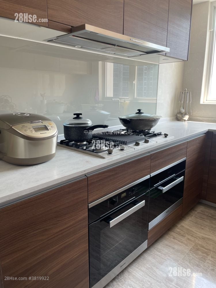 Monterey 售盘 4 房 1,078 平方尺