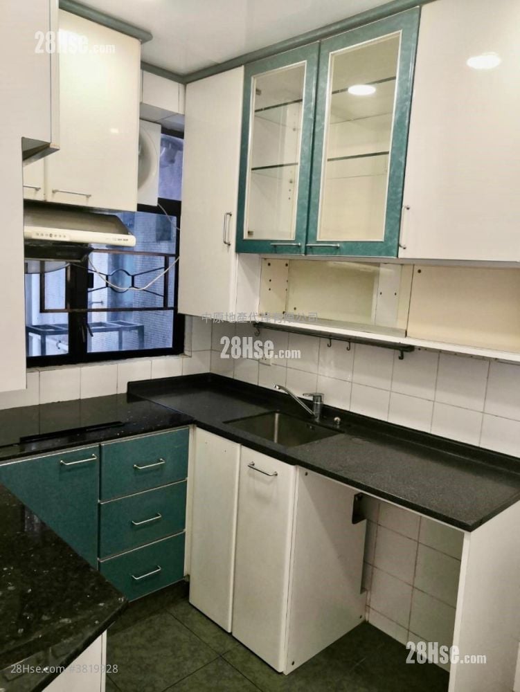 湾景花园 售盘 3 房 , 2 浴室 708 平方尺