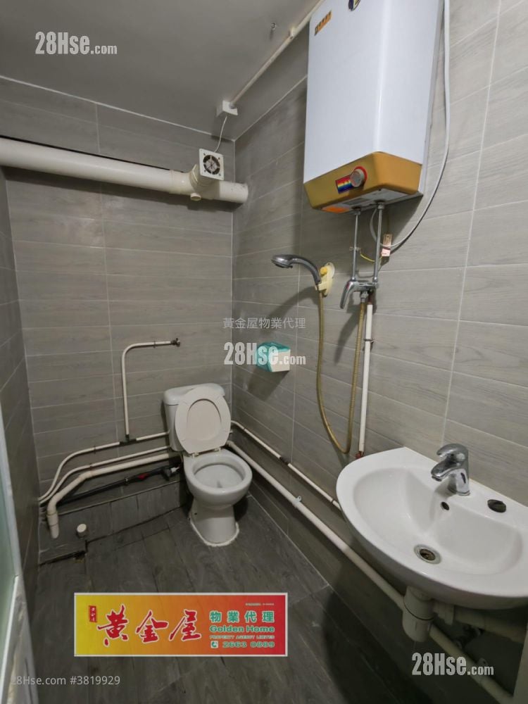 村屋 售盤 3 房 , 2 浴室