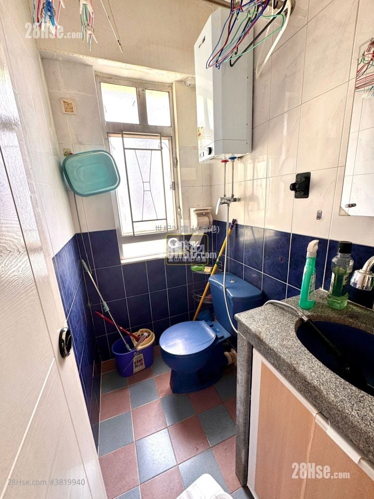 Fu Yau Building Rental 1 Bedroom , 1 Bathroom 313 ft²