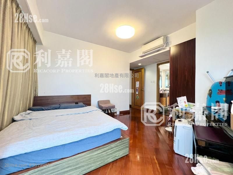 曉嵐閣 售盤 4 房 , 3 浴室 1,338 平方呎