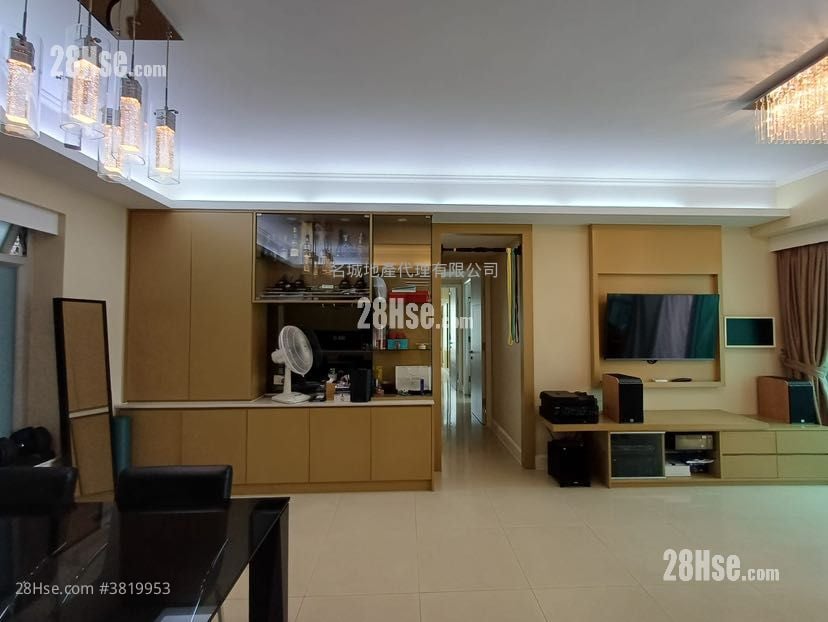 Festival City Sell 4 Bedrooms , 1 Bathroom 1,039 ft²