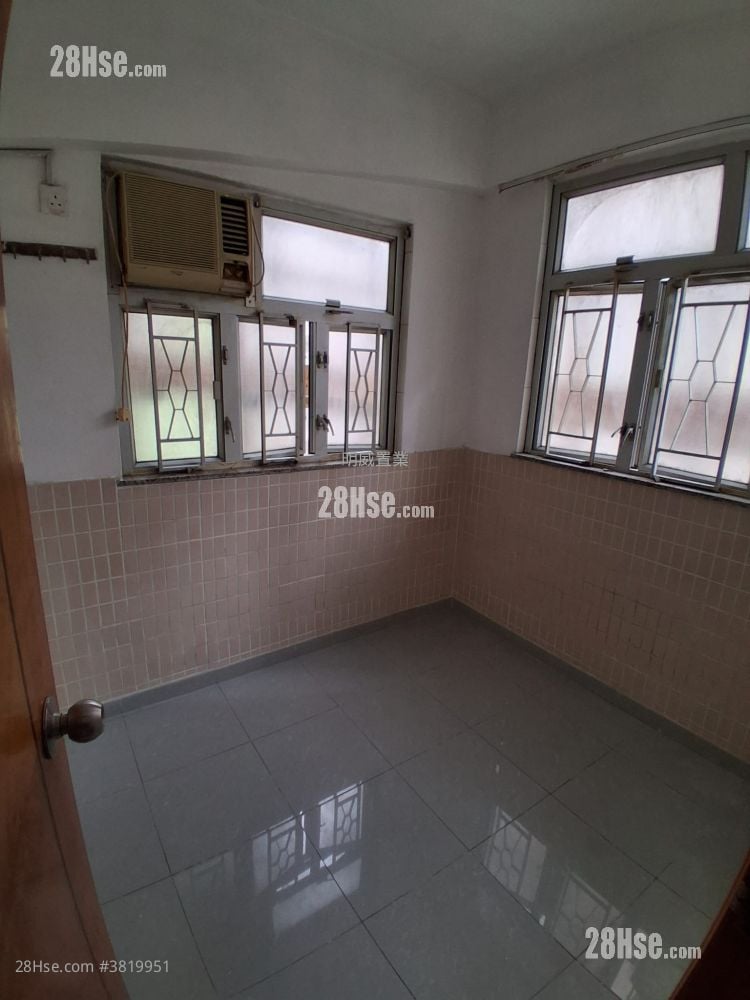 友和大樓 售盤 510 平方呎