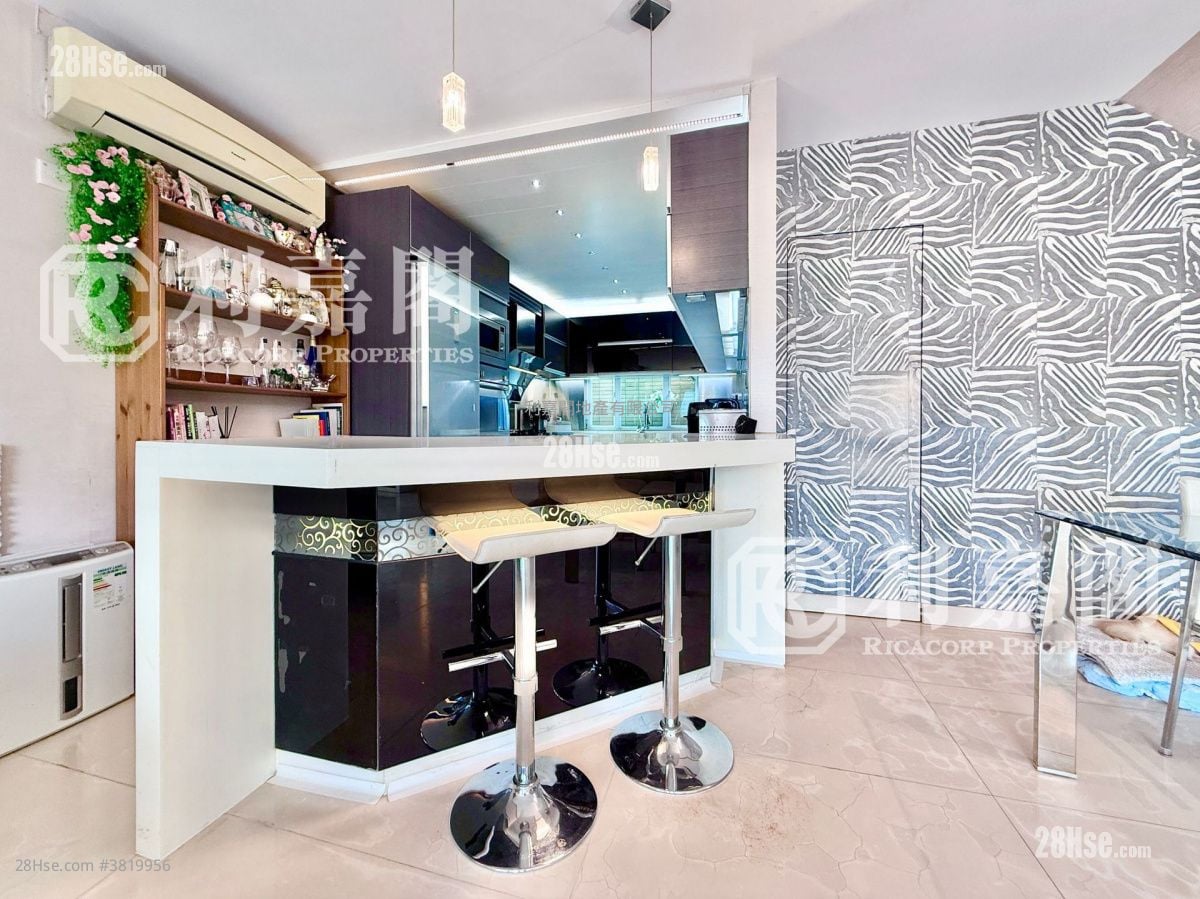 西沙路村屋 售盤 4 房 , 3 浴室 2,100 平方呎