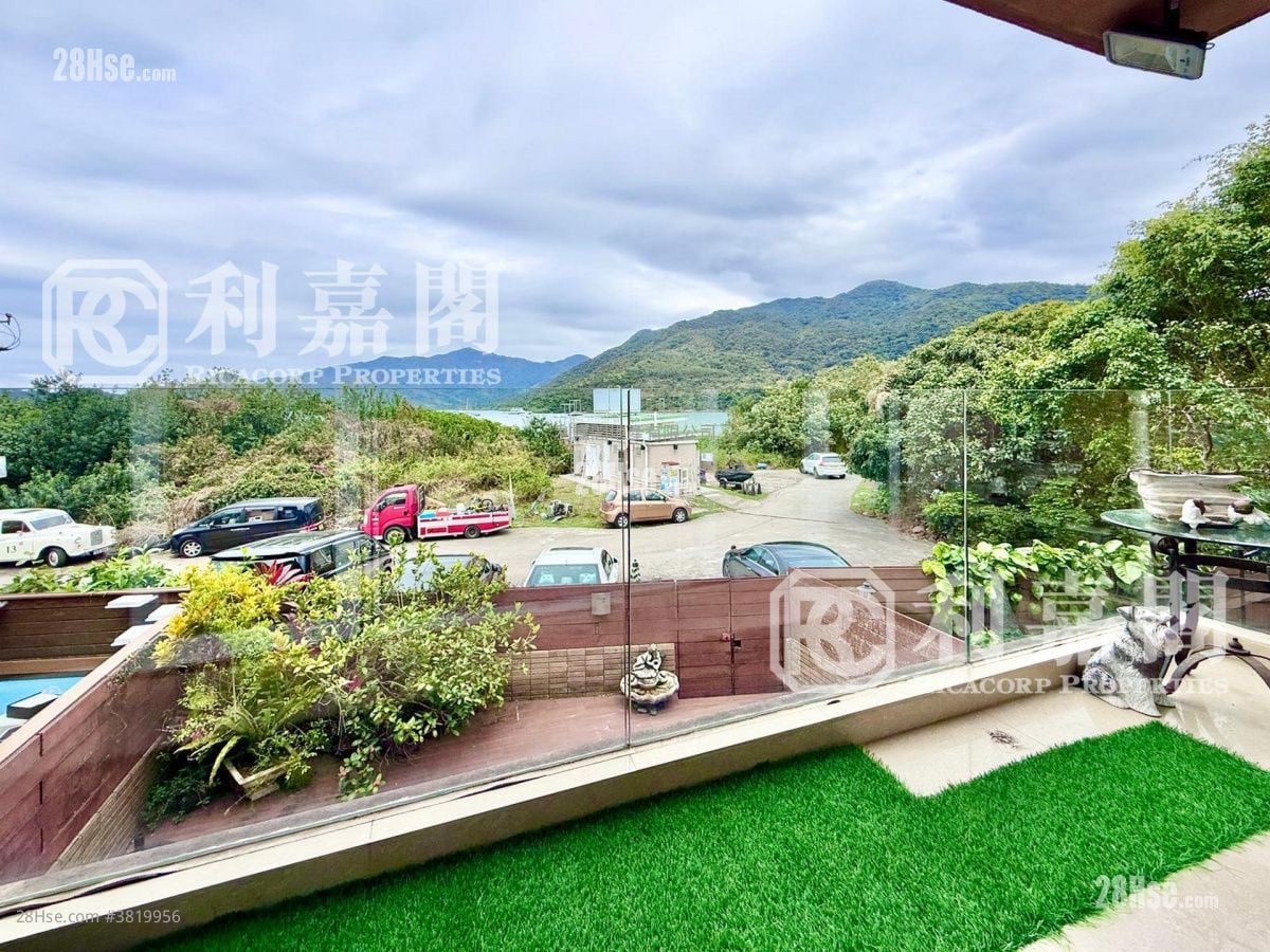 西沙路村屋 售盤 4 房 , 3 浴室 2,100 平方呎