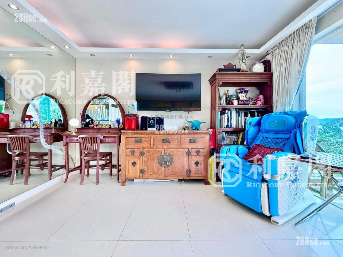 西沙路村屋 售盤 4 房 , 3 浴室 2,100 平方呎