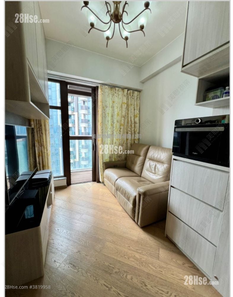 曉盈 售盤 1 房 295 平方呎