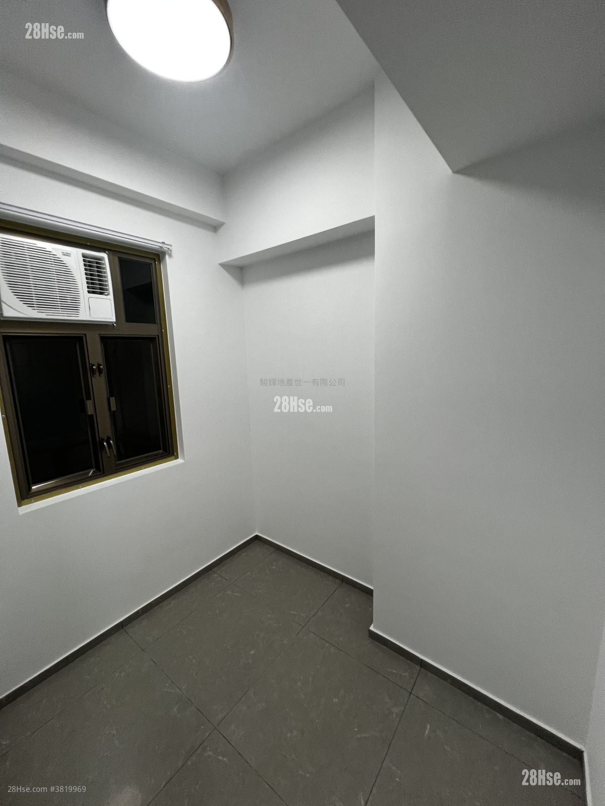 環海大廈 租盤 1 房 , 1 浴室 180 平方呎