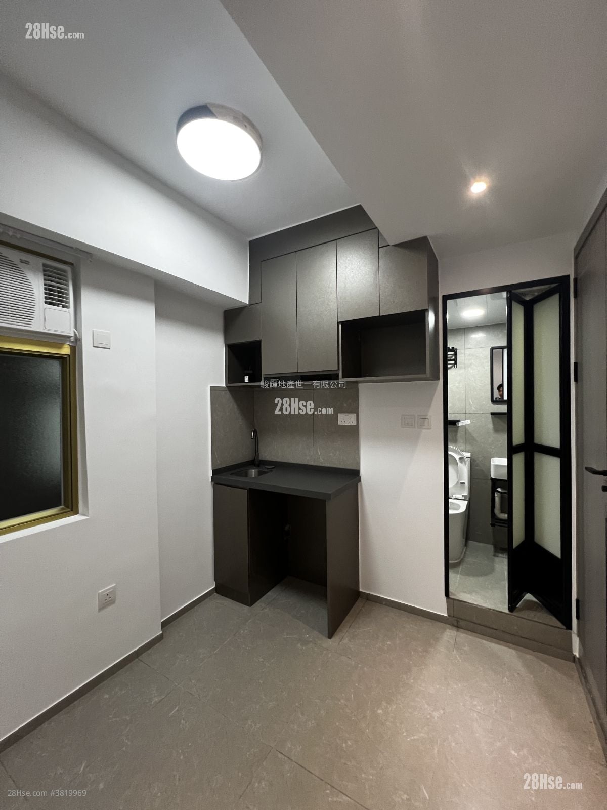 環海大廈 租盤 1 房 , 1 浴室 180 平方呎