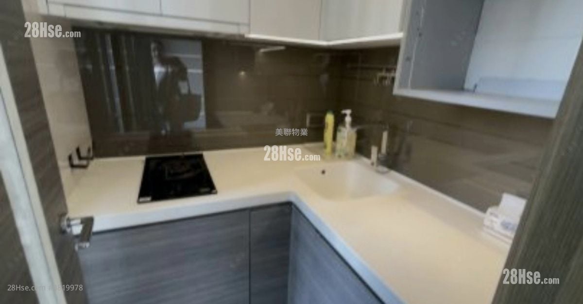 逸峯 售盤 1 浴室 325 平方呎