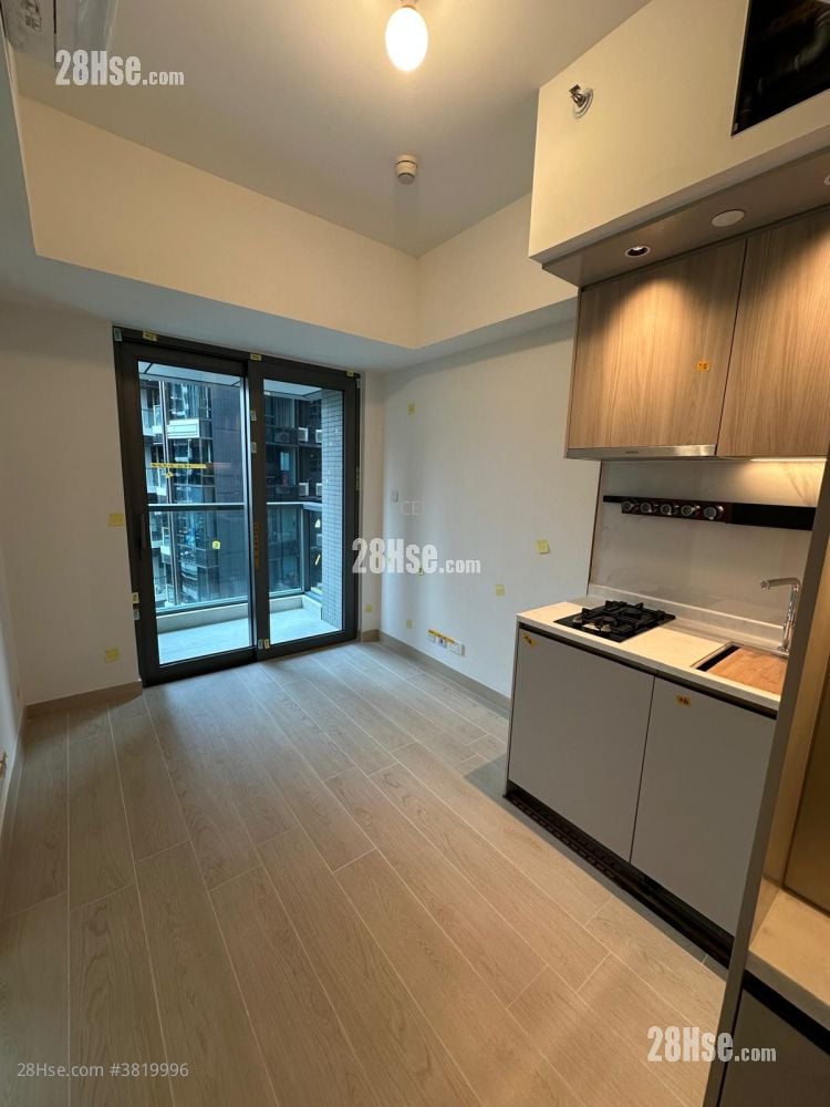 Gold Coast Bay Rental 317 ft²