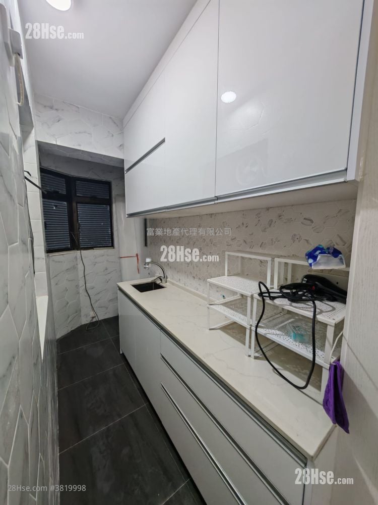 金达阁 租盘 2 房 , 1 浴室 274 平方尺