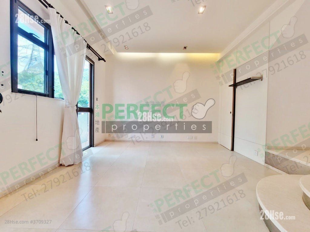 Clear Water Bay Knoll Rental 3 Bedrooms 1,250 ft²