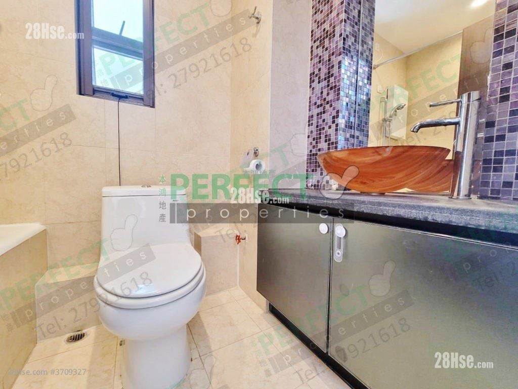 Clear Water Bay Knoll Rental 3 Bedrooms 1,250 ft²