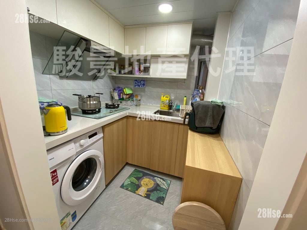 Full Wealth Gardens Sell 2 Bedrooms , 1 Bathroom 446 ft²